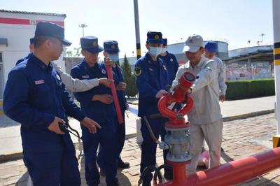 榆林市開展?；髽I(yè)專項(xiàng)排查整治 精密儀器儀表維修助力全國(guó)兩會(huì)消防安保